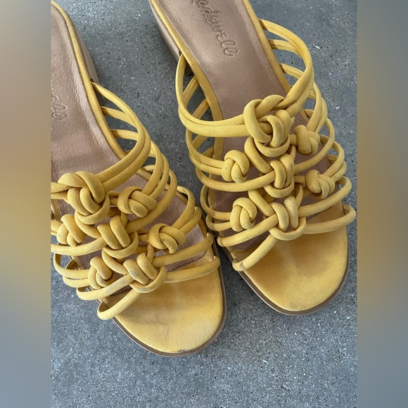 Madewell The Dakota Sandal in Yellow, size 6 - Picture 5 of 8